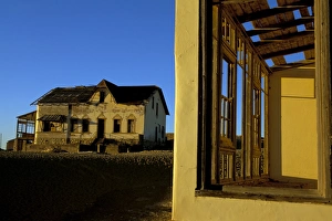 Luderitz Namibia Tourism Imprime: Diamond mining ghost town