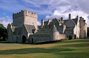Impresiones de Castillo de Tambores (del siglo XIII al XVII), con un castillo del siglo XIII cerca de Peterculter en Aberdeenshire Escocia Reino Unido Europa Castillo Imprime: Castillo del tambor