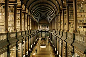 Universidades Imprime: Interior de la Biblioteca