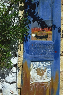 Greek Islands Architecture Imprime: Painted shutter