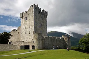 Impresiones de Castillo de Ross en el Parque Nacional de Killarney en la República de Irlanda República De Irlanda Imprime: Castillo de Ross