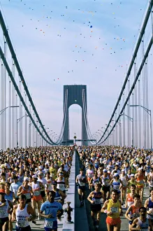 Impresiones de Corredores maratón en Nueva York Estados Unidos América del Norte Estado de Nueva York Estados Unidos De América Imprime: Corredores de maratón