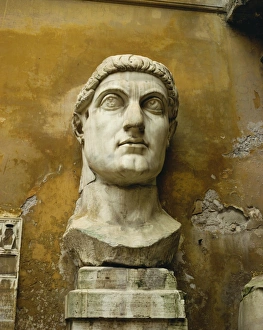 European Historical Statues Imprime: Statue from the Constantine Colossus