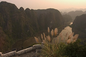 Vietnamese Landscape Photography Imprime: Sunset, hill top view