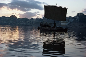 River Ganges India Imprime: Sunset over the River Ganges