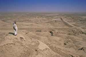 Middle East Ruins Imprime: The Valley
