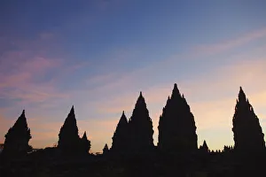 Javanese Architecture Style Imprime: Temples at Prambanan complex at sunset, Java, Indonesia