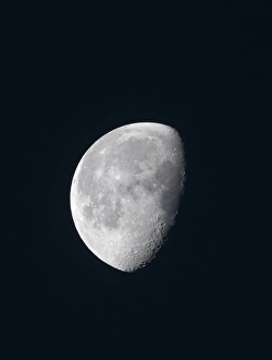 Lunar Landscape Imprime: The Moon