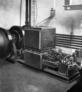 Tecnología Imprime: OTIS ELEVATOR, 1889. Motor del primer ascensor eléctrico