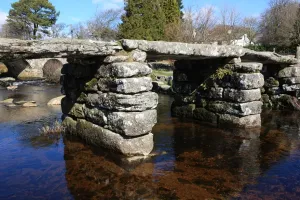 Impresiones de Los dos puentes sobre el río East Dart en Dartmoor en Postbridge Postbridge Imprime: Postbridge Devon