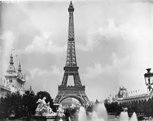 Science And Technology History Imprime: Eiffel Tower