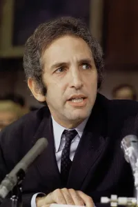 Guerra De Vietnam Imprime: Daniel Ellsberg Testificando.