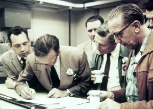 Early Space Exploration History Imprime: Lab Scientists Computing Data