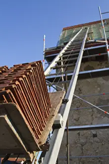 Construction Site Development Imprime: Brick elevator at a construction site