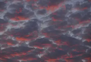 Cloudy Sunset Imprime: Clouds in the sky at sunset