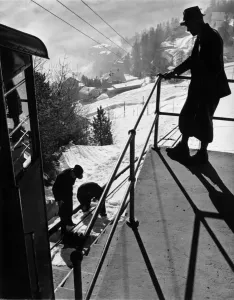 Swiss Ski Resort Imprime: Checking The Cable