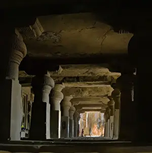 Indian Culture History Imprime: Towards the light