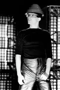 Punk Rock Legends Imprime: Devo Performing