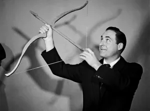 Classic Celebrity Photos Imprime: Sid Caesar Portrait Session