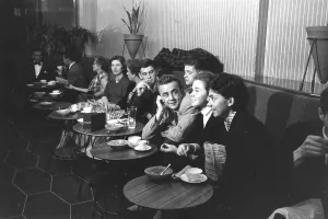 Kensington High Street History Imprime: Coffee Shop