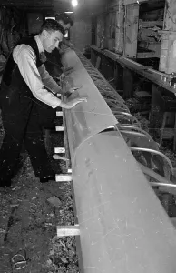 Vintage Rowing Boats Imprime: Taking Shape