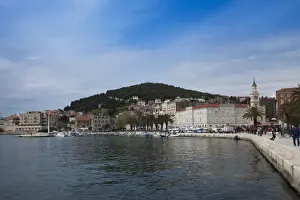Waterfront Cityscape Photography Imprime: View of Waterfront in Split