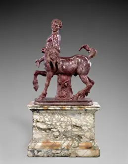 Centaur Statue Imprime: Statue of a Centaur with its Base