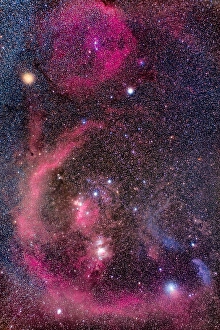 Astronomy Photography Imprime: The Orion molecular cloud complex with Barnard's Loop curling around the image