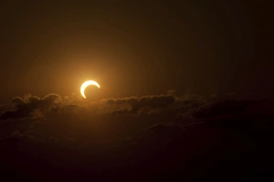 Astronomy Science Photos Imprime: Partial Solar Eclipse