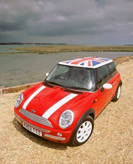 Vintage Road Transport Images Imprime: 2002 Mini Cooper