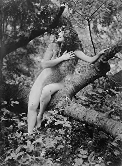 Australian Entertainment History Imprime: Annette Kellerman, between c1915 and c1920. Creator: Bain News Service
