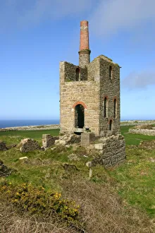 Cornwall Industrial Heritage Imprime: Higher Bal Mine engine house, Cornwall