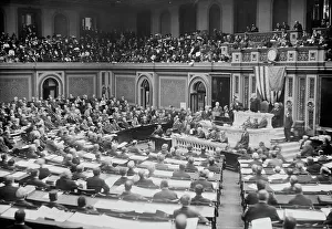 Capitol Building Architecture Imprime: House of Reps. in Session, between c1910 and c1915. Creator: Bain News Service