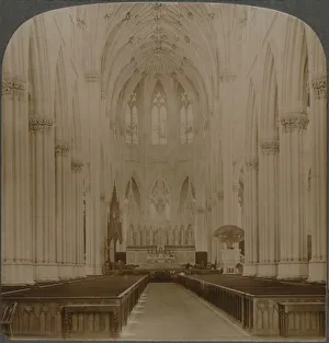 Underwood And Underwood Prints Imprime: Interior finest Gothic structure in U. S. - St. Patricks Cathedral, New York, c1900