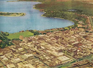 Australian Urban Landscape Imprime: Perth from the Air, c1947. Creator: Unknown