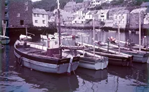 Polperro Harbour Imprime: Polperro Harbour, Cornwall, c1955. Creator: Arthur Charles Kirby Ware