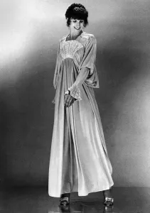 Moda - 1970s. Bill Gibb: Un diseñador de mujeres para mujeres.