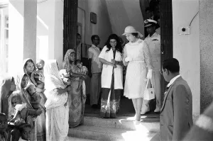 La Reina - Visita de Estado a Bangladés - 14 al 17 de noviembre de 1983.