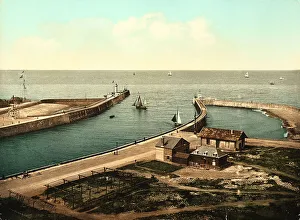 Waterfront Housing Structure Imprime: Dieppe's docks