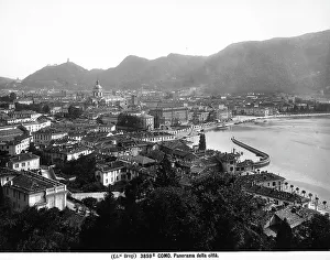 Urban Landscape Italy Imprime: Panoramic view of Como