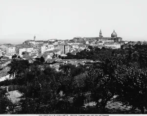 Religious Architecture In Italy Imprime: View of Loreto