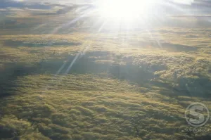Lens Flare Photography Imprime: Clouds in the sky