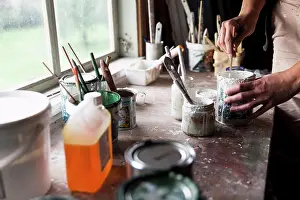 Handmade Craftsman Imprime: Midsection of upholsterer working at workshop