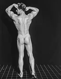 Vintage Bodybuilder Imprime: Nude Bodybuilder Back Double Biceps Flex c.1948