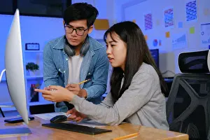 Impresiones de Tecnología de desarrollo de programación trabaja por la noche Diciembre Imprime: Desarrollo de tecnología de programación trabaja por la noche.
