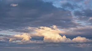 Stormy Evening Sky Imprime: Background image for sky replacement