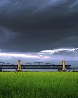 Eastern European Scenery Imprime: In the background 'Lisewski Bridge'