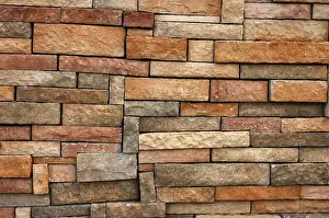 Deserted Brick Structure Imprime: Background Texture Of A Wall With Uneven Bricks