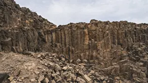 Volcanic Rock Formations Spain Imprime: Basalt columns, Viewpoint of the columns