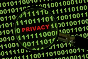 Computer Crime Scene Imprime: Binary code with the word 'Privacy' viewed through a magnifying glass Binary code with the word
